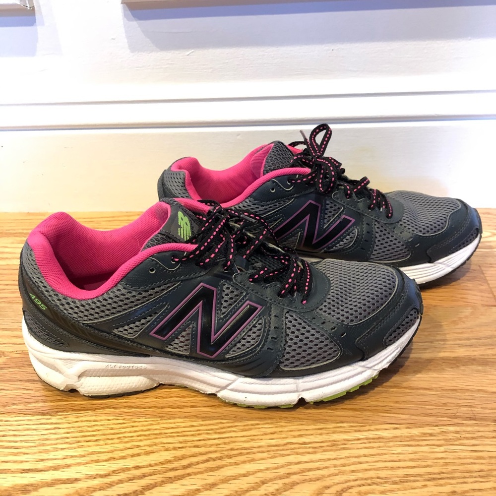 New Balance 495 Sneakers